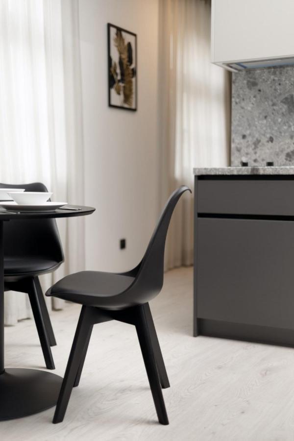 Apartamenty L11, Limanowskiego Poznan Ngoại thất bức ảnh